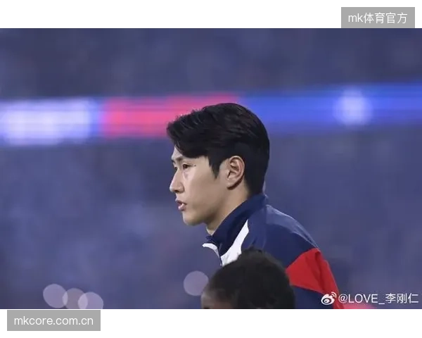 李刚仁在巴黎圣日耳曼获得稳定出场时间，将承担韩国队中场组织核心重任。